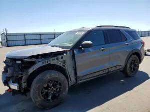 Ford Explorer 2.3L 4 2022