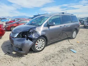 Toyota Sienna 3.5L 6 2011