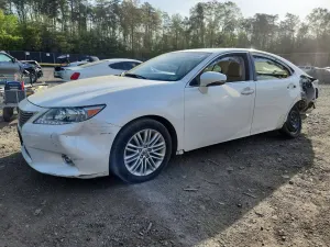 Lexus ES 3.5L 6 2015