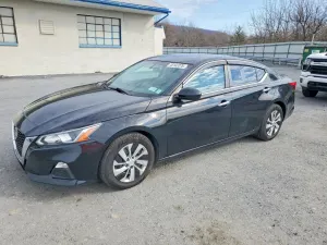 Nissan Altima 2.5L 4 2020