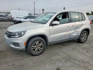 Volkswagen Tiguan 2.0L 4 2013