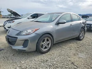 Mazda 3 2.0L 4 2013