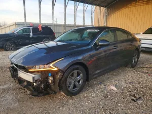 Kia K5 1.6L 4 2023