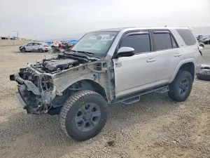 Toyota 4Runner 4.0L 6 2016