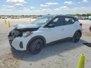 Nissan Kicks 1.6L 4 2024