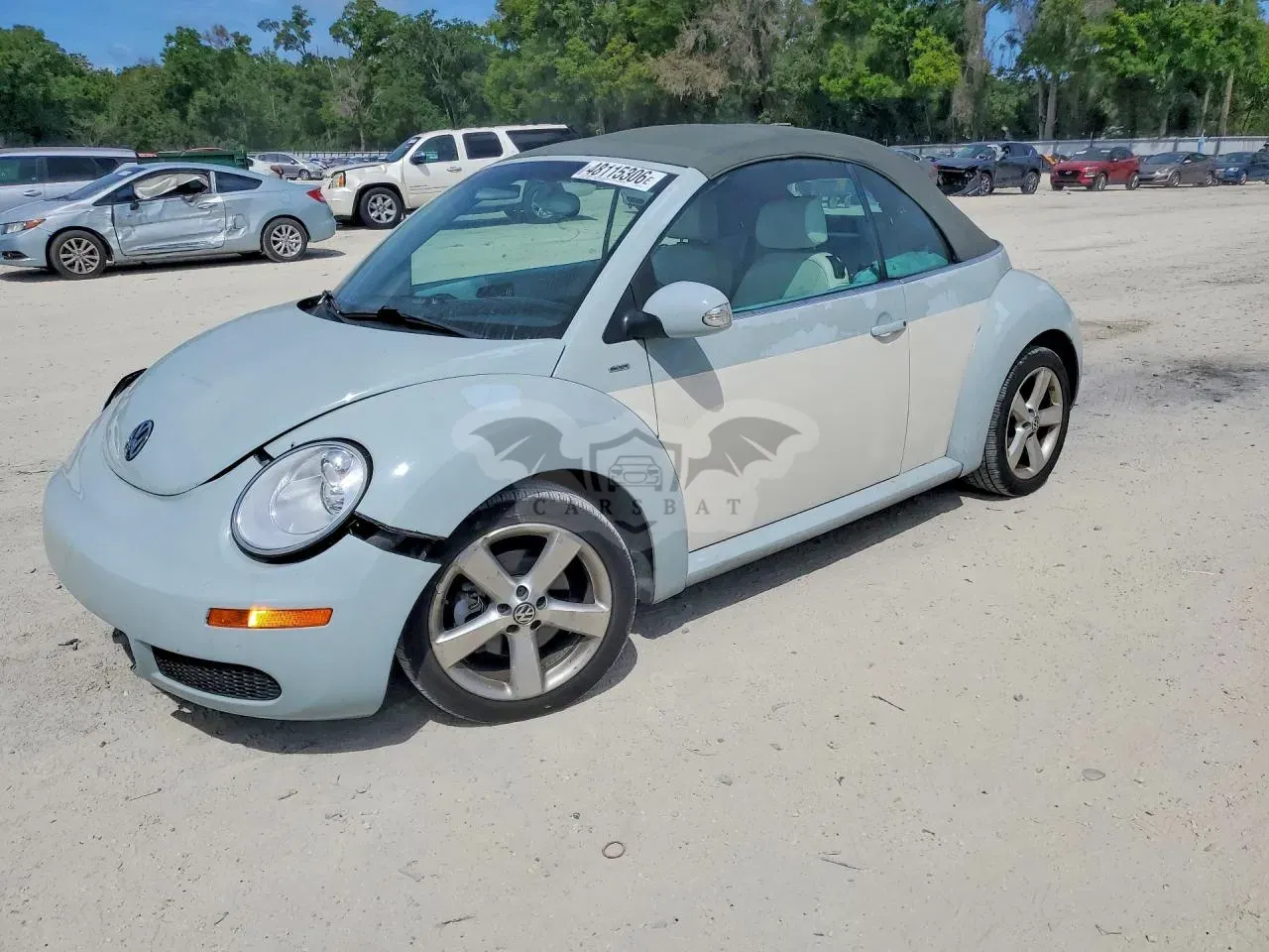 Volkswagen Beetle 2.5L 5 2010