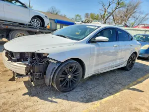 Chrysler 200 2.4L 4 2015