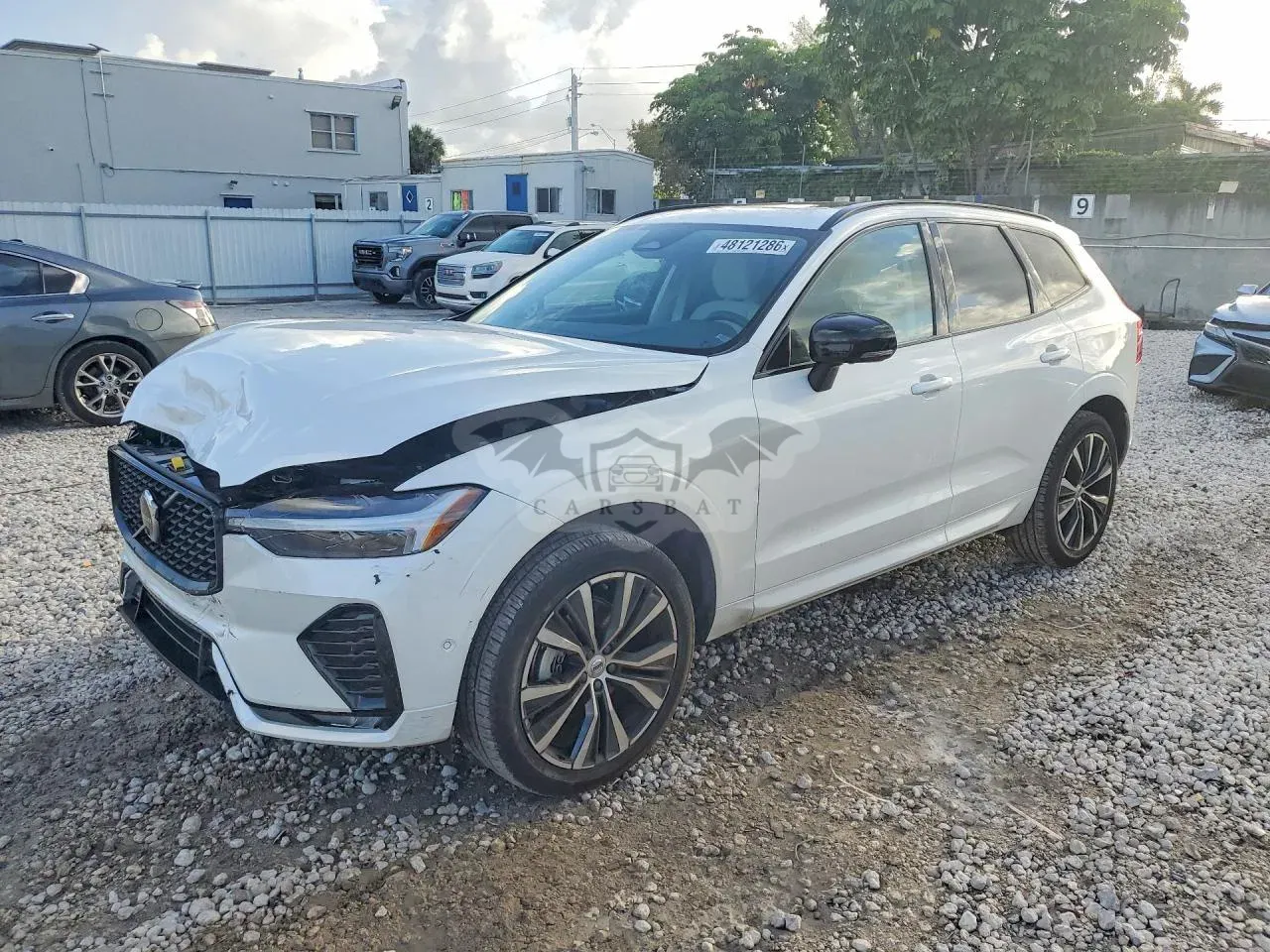 Volvo XC60 2.0L 4 2025