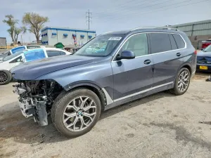 BMW X7 3.0L 6 2022