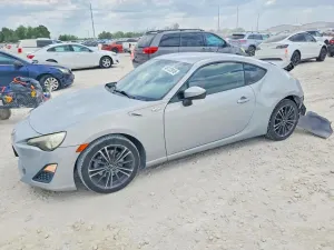 Scion FR-S 2.0L 4 2013