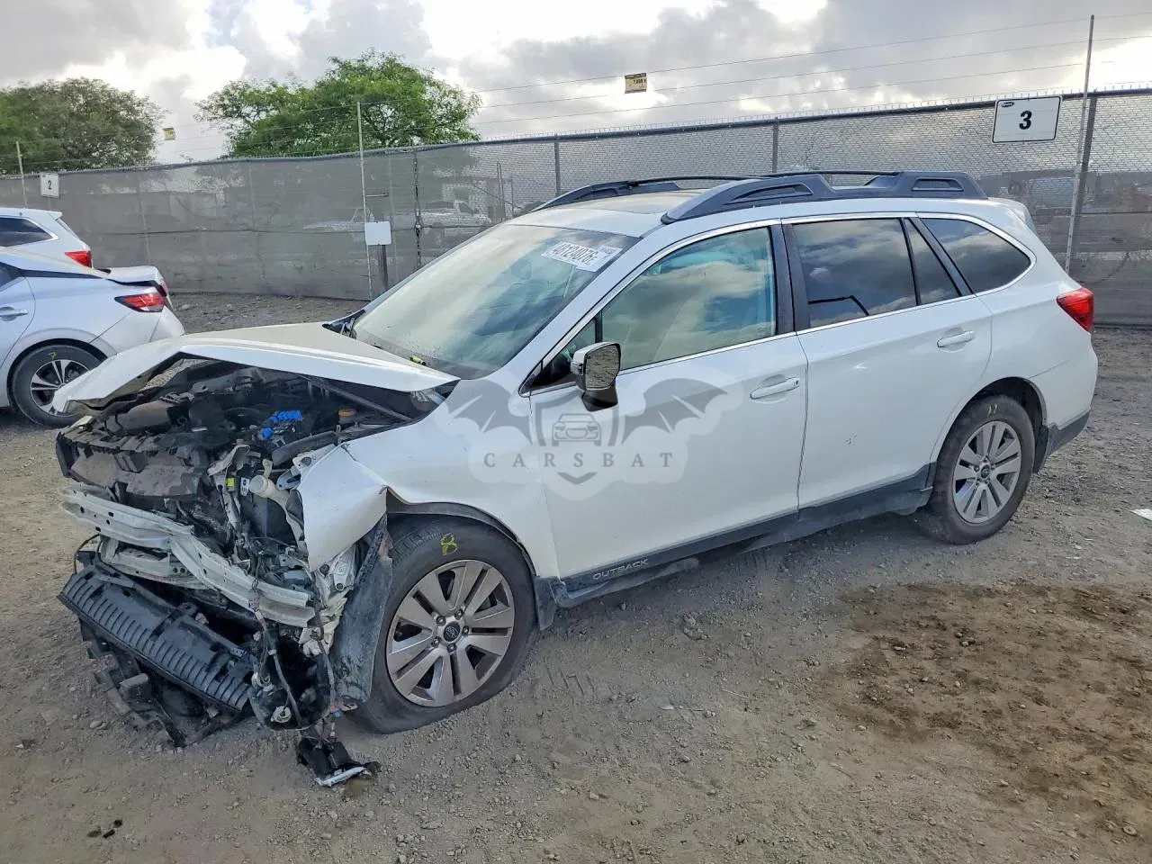 Subaru Outback 2.5L 4 2017