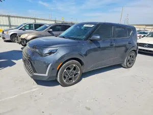 Kia Soul 2.0L 4 2023
