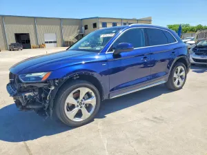 Audi Q5 2.0L 4 2023