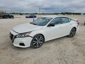 Nissan Altima 2.5L 4 2020