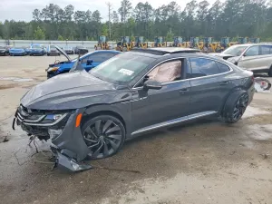 Volkswagen Arteon 2.0L 4 2020