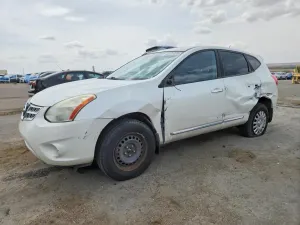 Nissan Rogue 2.5L 4 2012