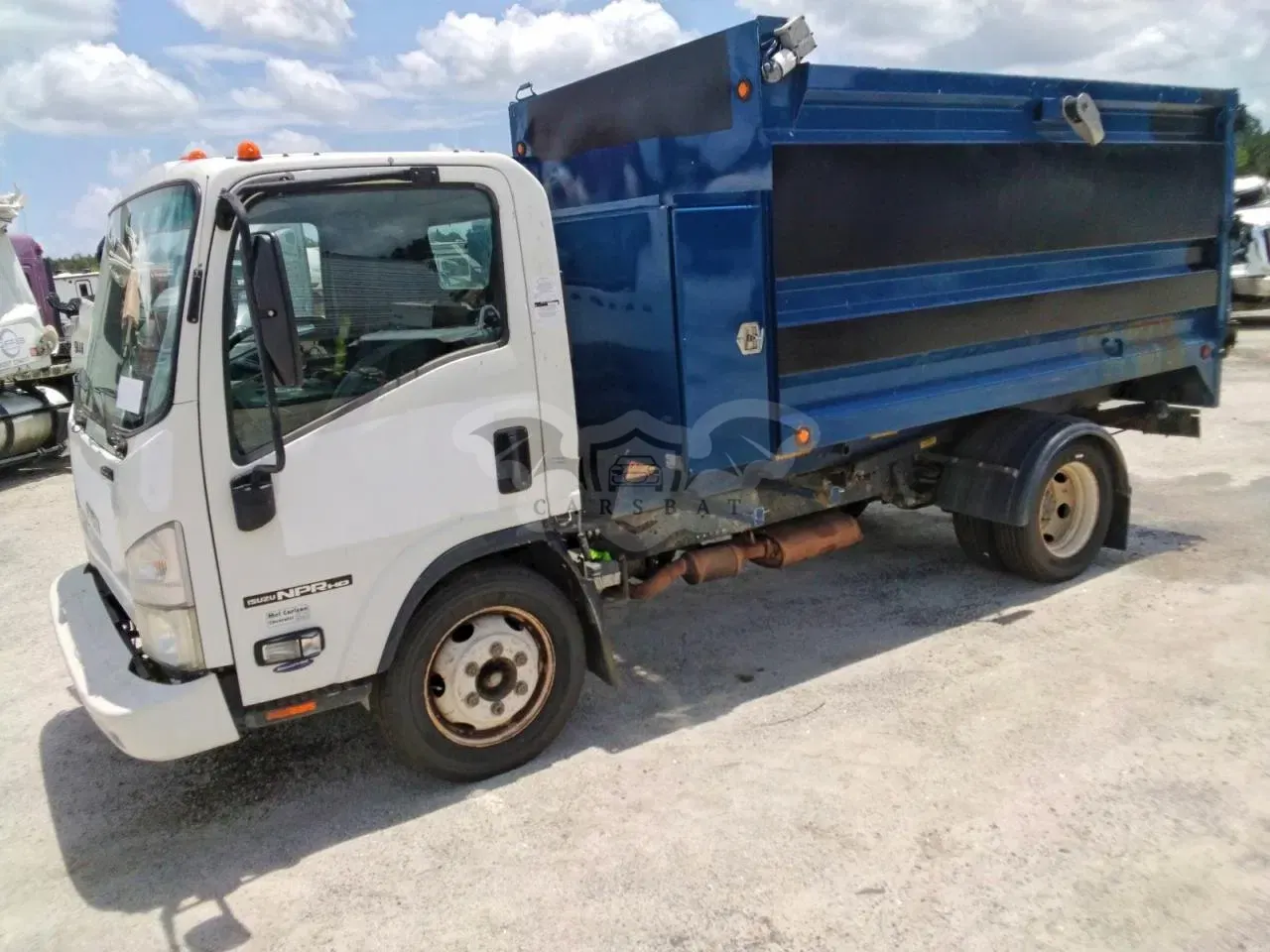 Isuzu NPR 6.0L 8 2015