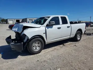 RAM 1500 5.7L 8 2021
