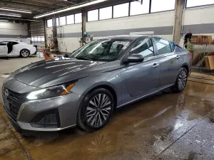 Nissan Altima 2.5L 4 2023