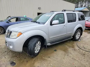 Nissan Pathfinder 4.0L 6 2010