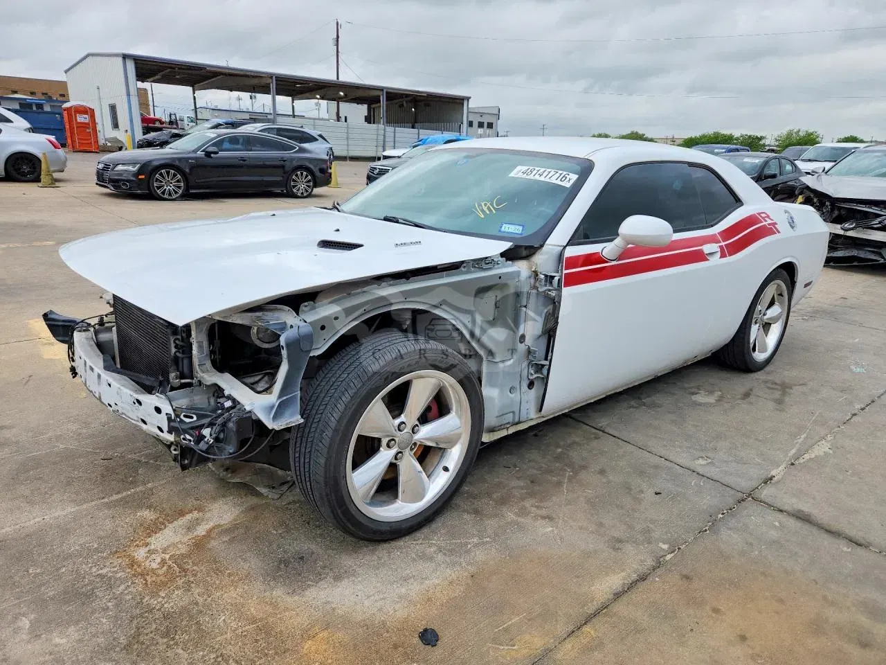Dodge Challenger 5.7L 8 2014