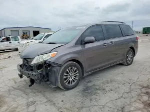 Toyota Sienna 3.5L 6 2019