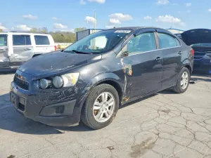 Chevrolet Aveo (Sonic) 1.8L 4 2013