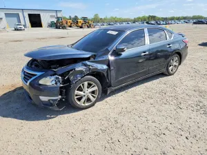 Nissan Altima 2.5L 4 2015