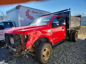 Ford F550 6.7L 8 2019