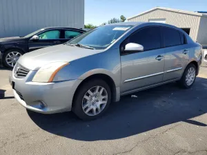 Nissan Sentra 2.0L 4 2012