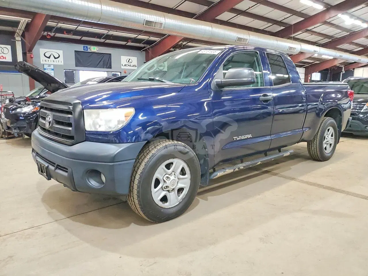 Toyota Tundra 4.6L 8 2013