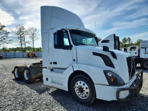 Volvo VNL 12.8L 6 2016