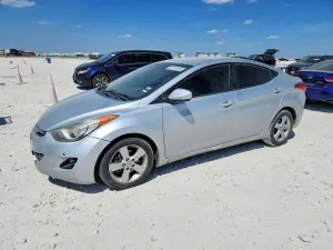 Hyundai Elantra 1.8L 4 2013