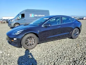 Tesla Model 3 2018