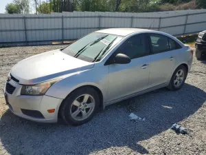 Chevrolet Cruze 1.8L 4 2013