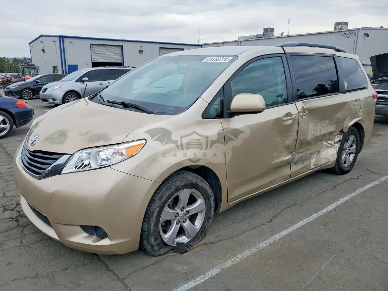 Toyota Sienna 3.5L 6 2014