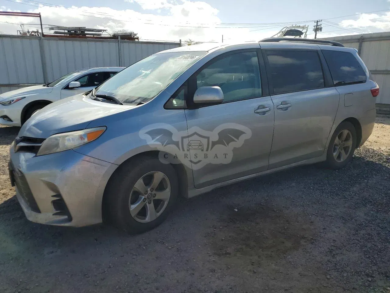 Toyota Sienna 3.5L 6 2019