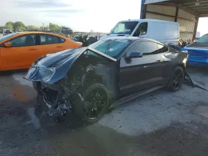 Ford Mustang 2.3L 4 2019