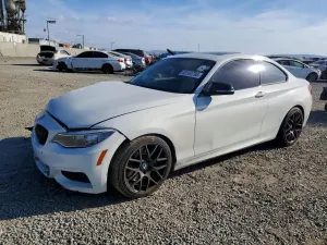 BMW 2 Series 3.0L 6 2015
