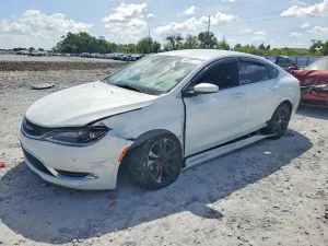 Chrysler 200 2.4L 4 2015