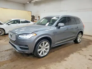 Volvo XC90 2.0L 4 2019