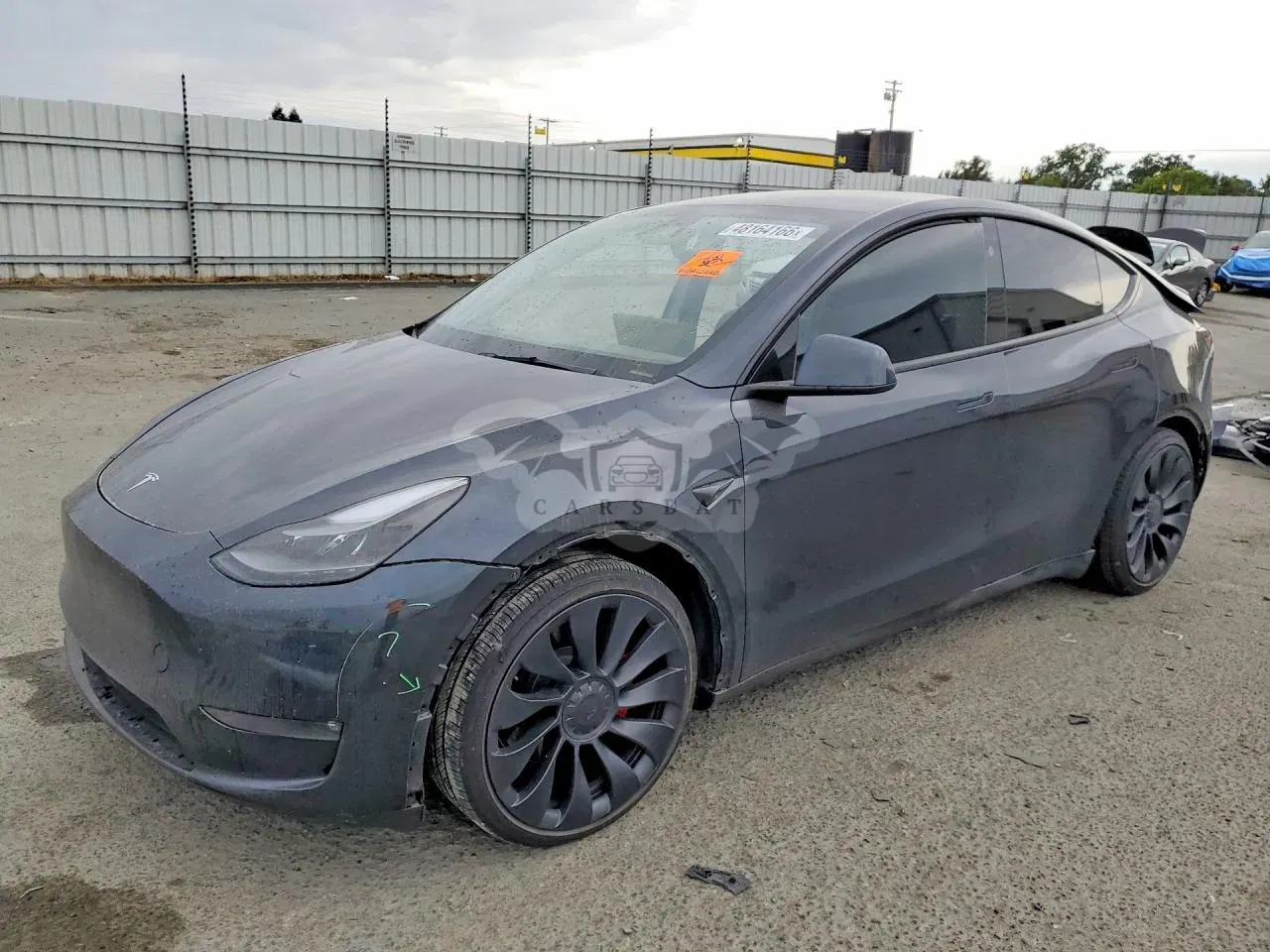 Tesla Model Y 2024