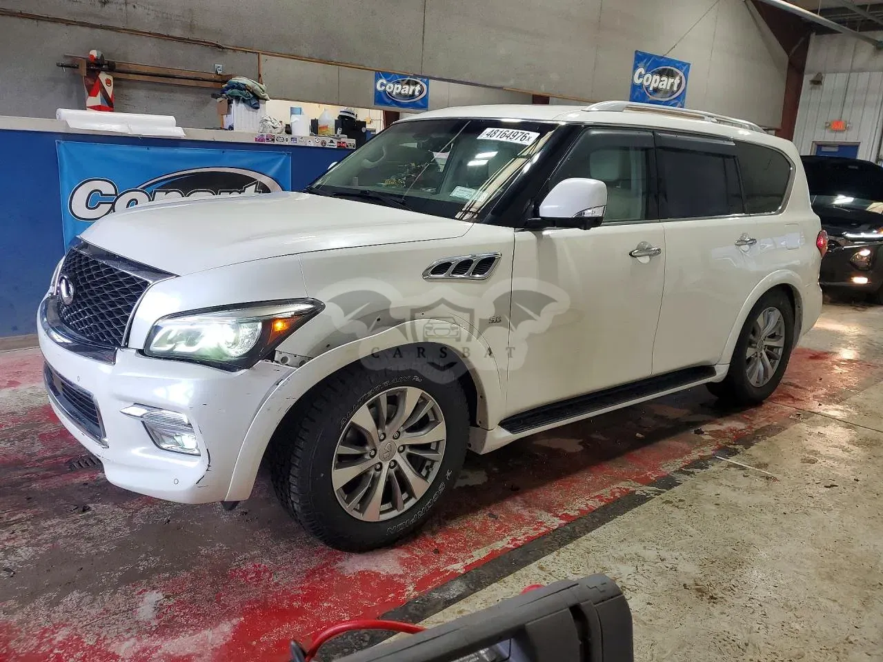 Infiniti QX80 5.6L 8 2016