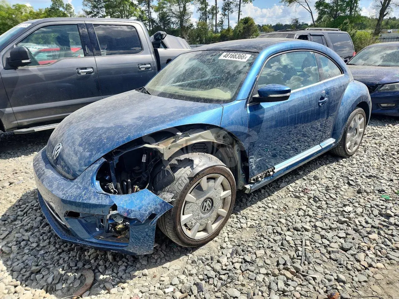 Volkswagen Beetle 2.0L 4 2019