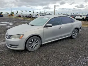 Volkswagen Passat 2.5L 5 2014