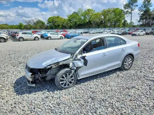 Volkswagen Jetta 1.8L 4 2014