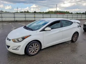 Hyundai Elantra 1.8L 4 2015
