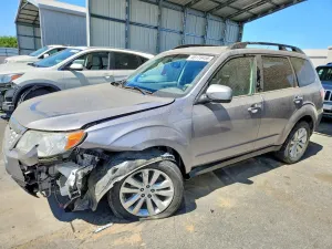 Subaru Forester 2.5L 4 2011