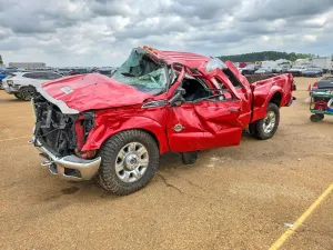 Ford F-350 6.7L 8 2013