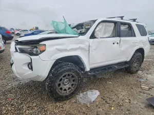 Toyota 4Runner 4.0L 6 2015